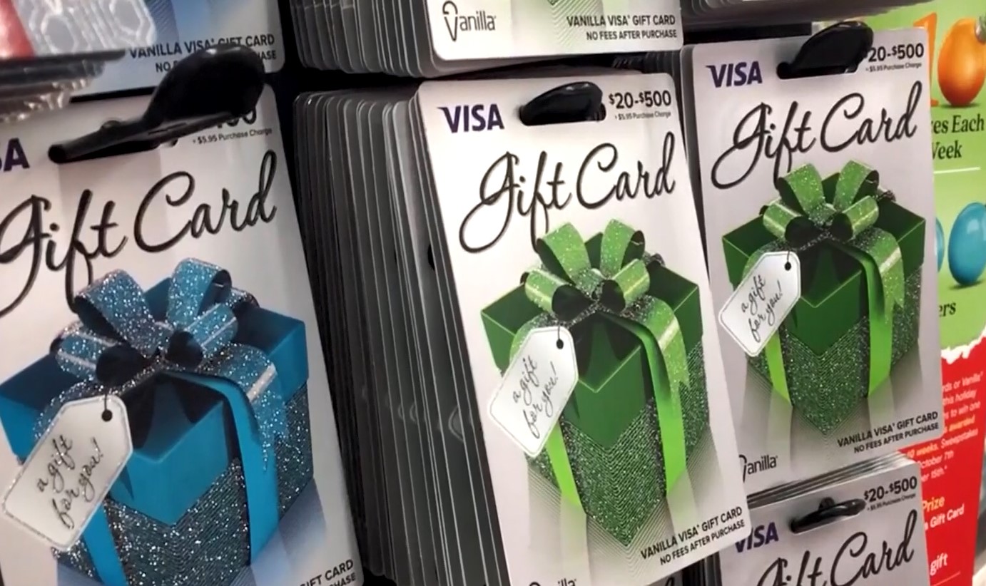 Don't be fooled by gift card scammers this holiday season ...